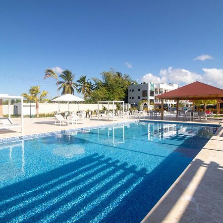 Habana Hotel Y Restaurante Higuey ภายนอก รูปภาพ