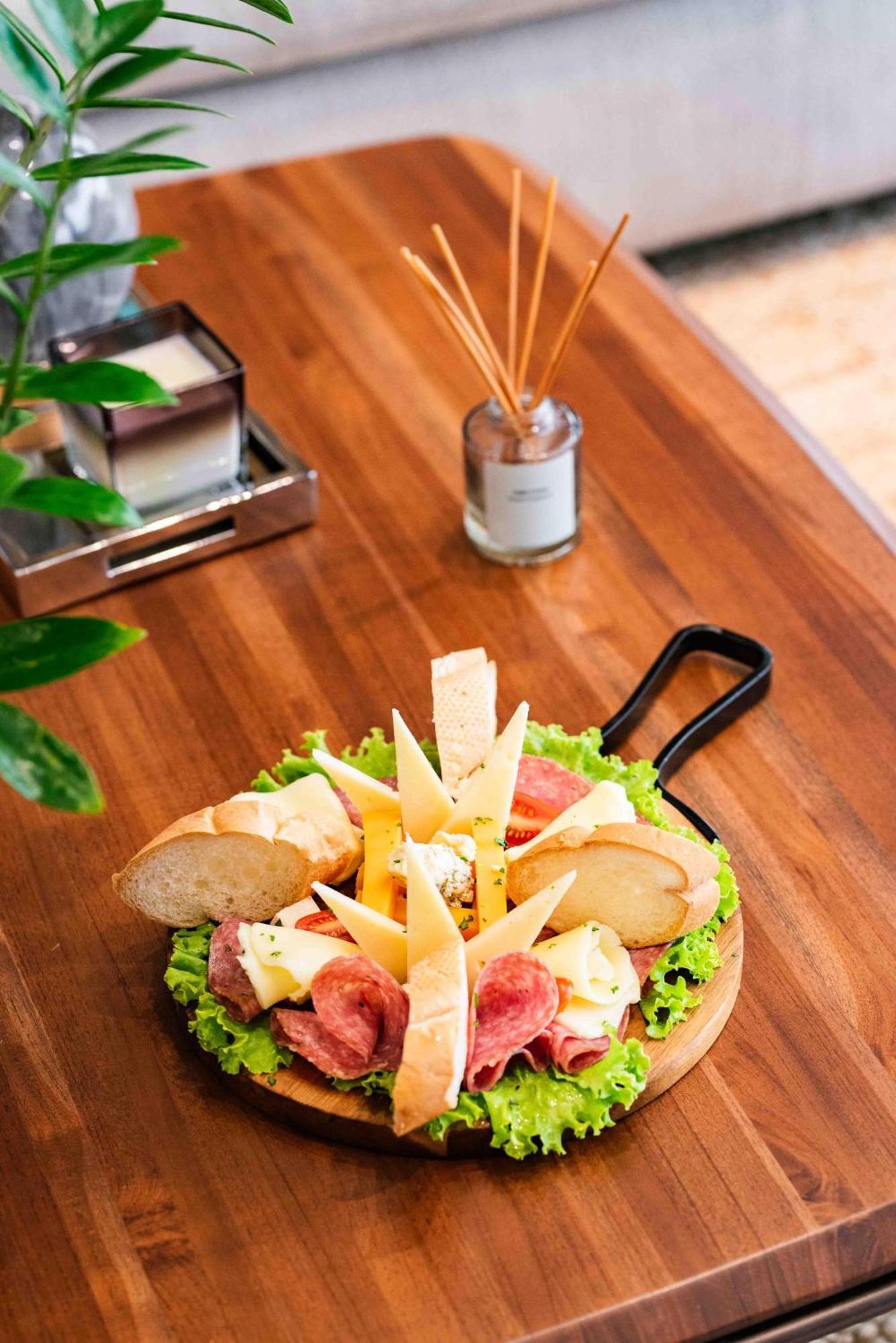 Habana Hotel Y Restaurante Higuey ภายนอก รูปภาพ